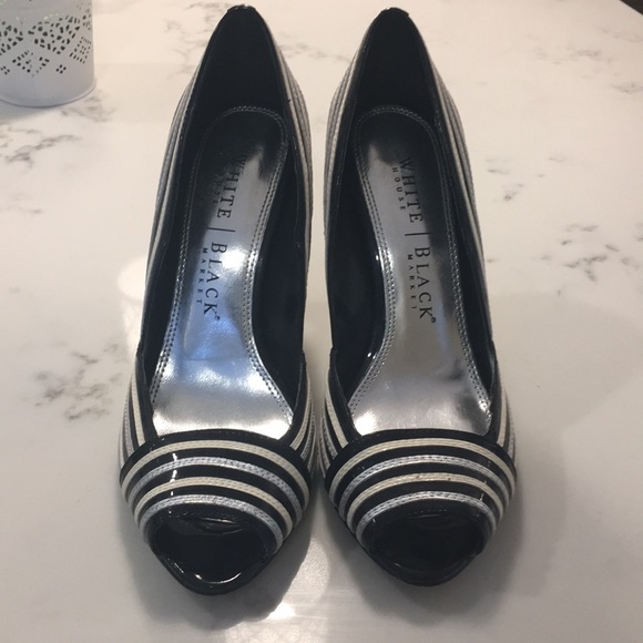 ❗️Price Drop❗️Black, Silver & Grey Heels - Picture 5 of 5